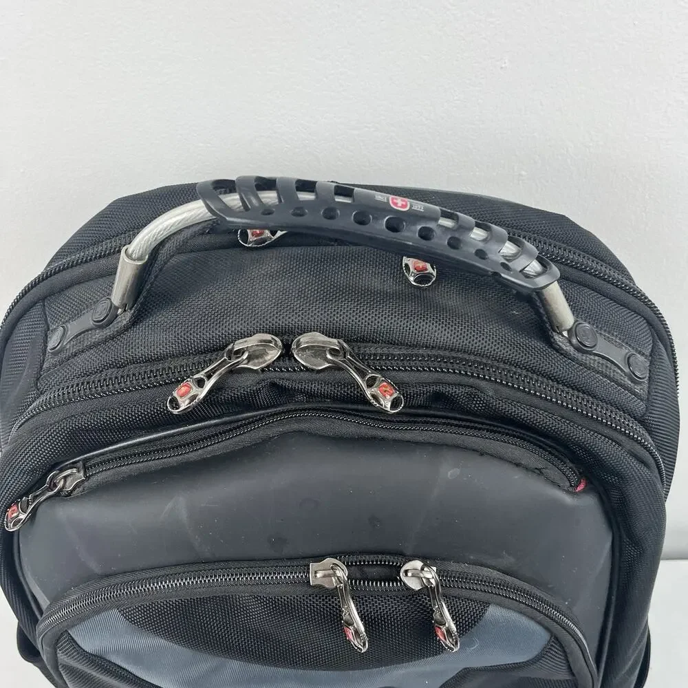 Wenger Swiss Gear Pegasus 17